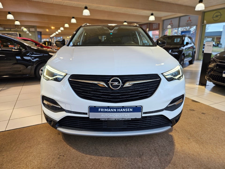 Opel Grandland X 1,6 Hybrid Ultimate aut. 5d