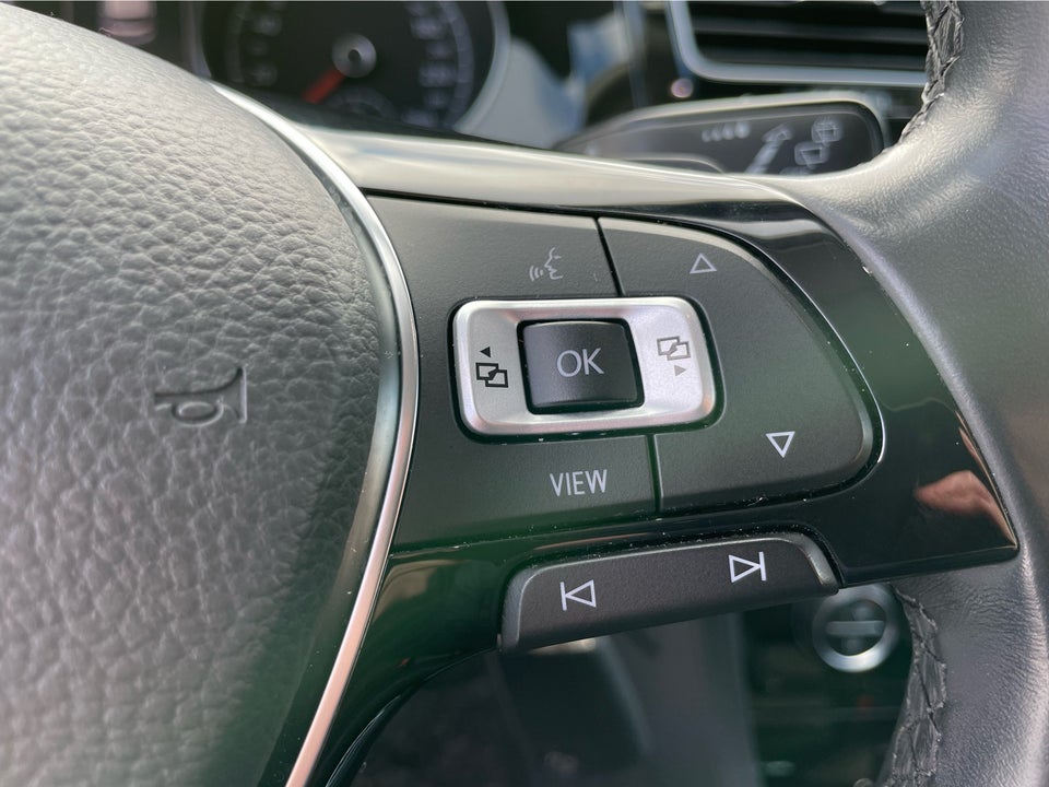 VW Golf VII 1,5 TSi 150 Highline DSG 5d