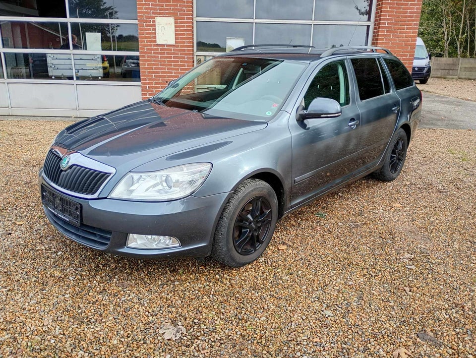 Skoda Octavia 1,4 TSi 122 Elegance Combi 5d