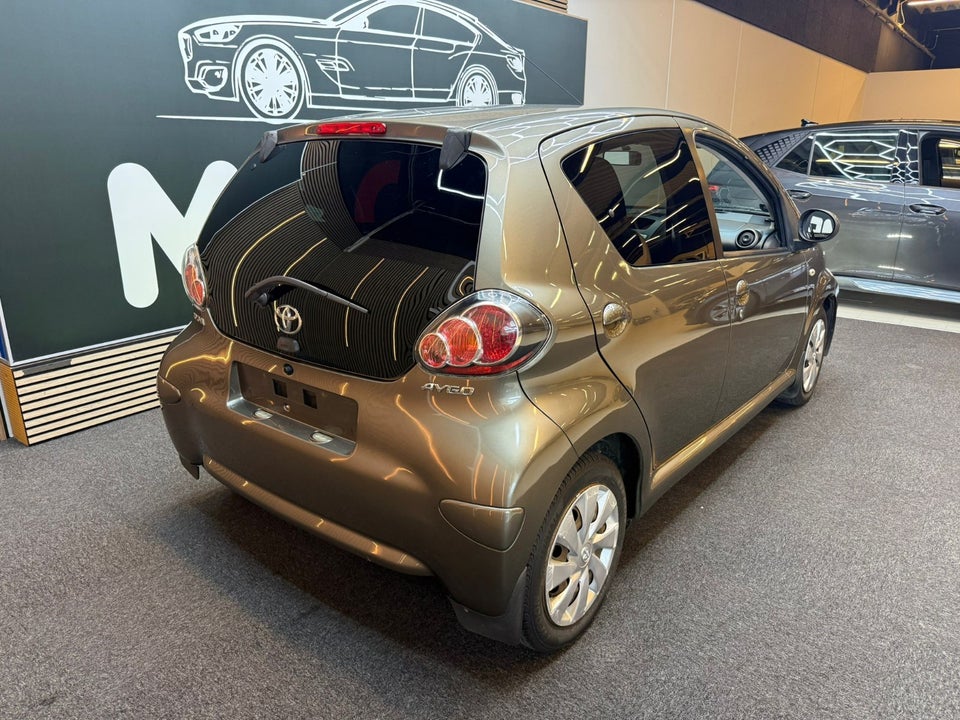 Toyota Aygo 1,0 VVT-i T2 Air 5d