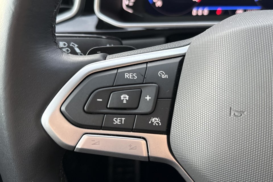 VW T-Roc 1,5 TSi 150 R-line Edition DSG 5d