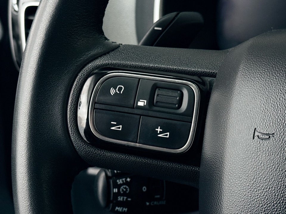 Citroën C5 Aircross 1,6 Hybrid Feel EAT8 5d