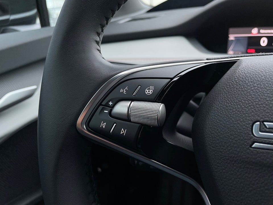 Skoda Elroq 85 iV Lodge 5d