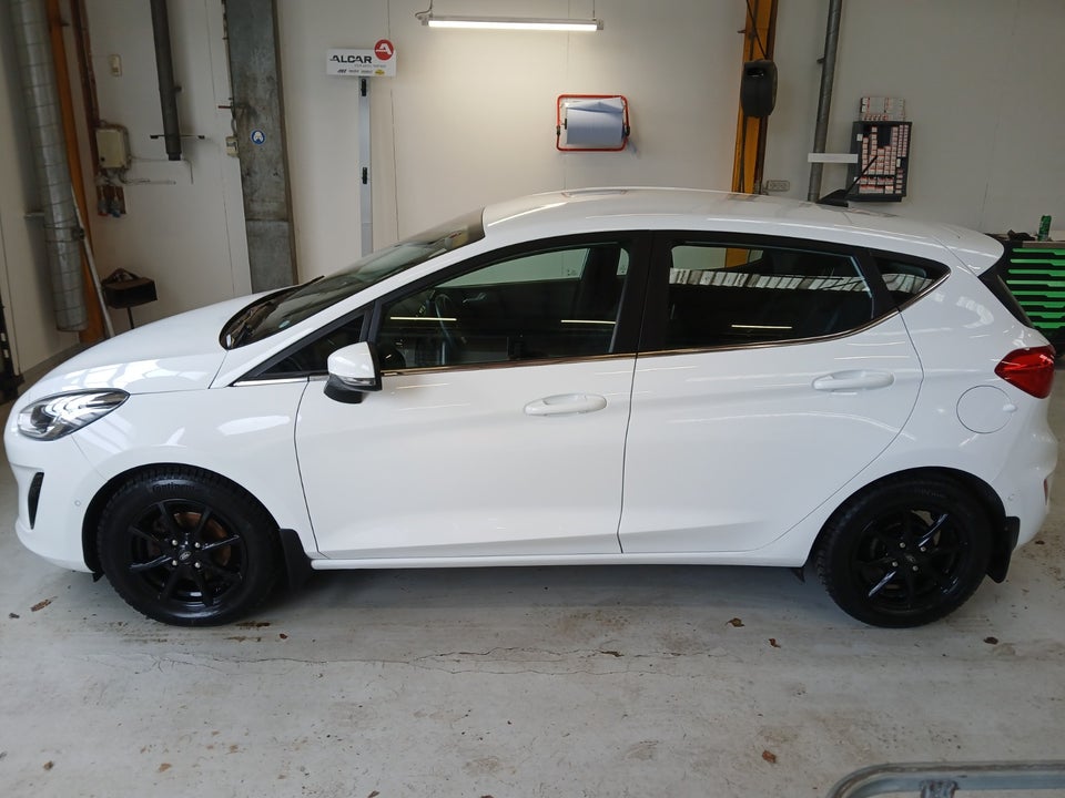 Ford Fiesta 1,0 EcoBoost mHEV Titanium 5d