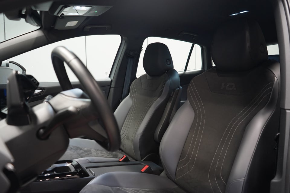 VW ID.5 77 Pro 75 Years Edition 5d