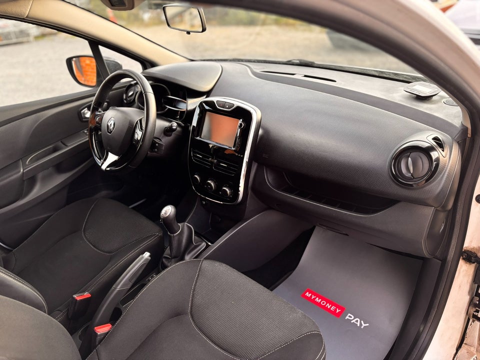 Renault Clio IV 1,5 dCi 75 Expression Sport Tourer 5d