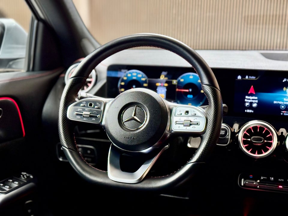 Mercedes EQA350 AMG Edition 4Matic 5d