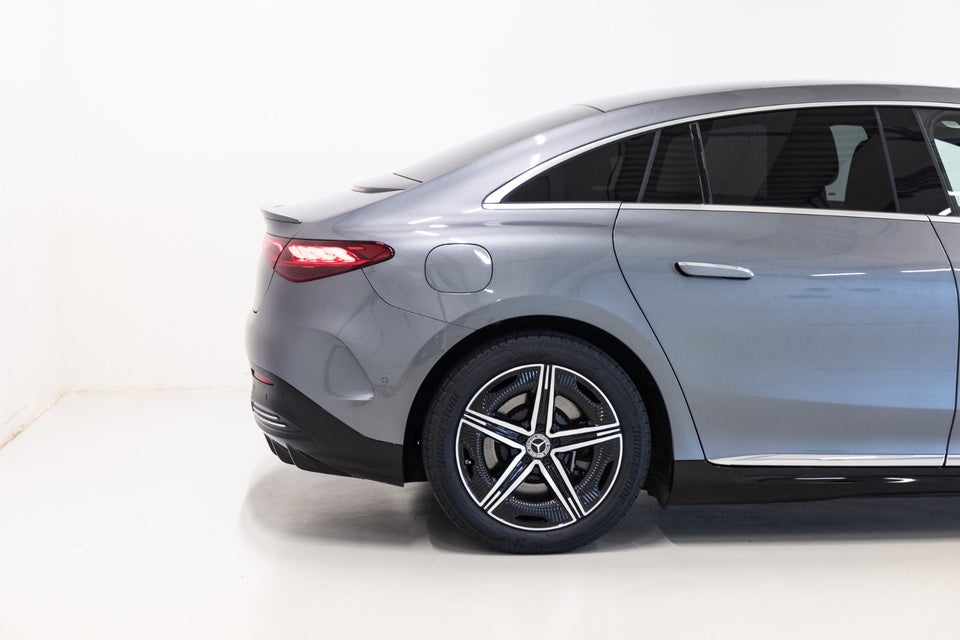 Mercedes EQE350 AMG Edition 4d