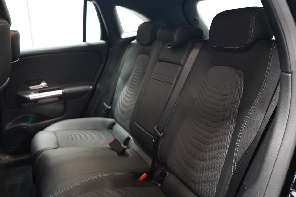 Mercedes EQA250 Progressive 5d