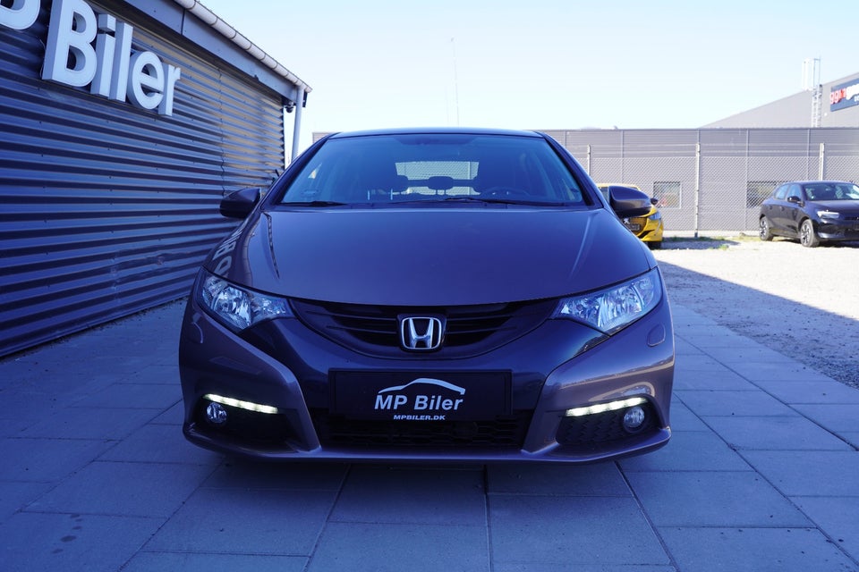 Honda Civic 1,8 i-VTEC Sport aut. 5d