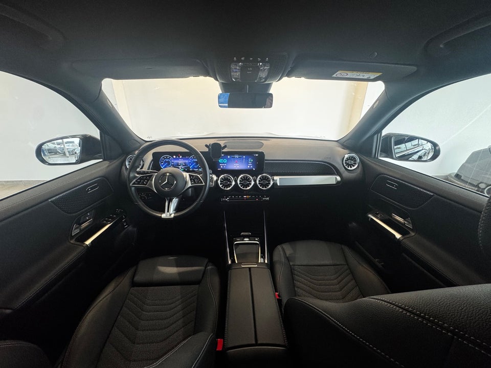 Mercedes EQB250+ 7prs 5d