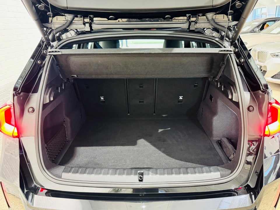 BMW iX1 eDrive20 M-Sport 5d