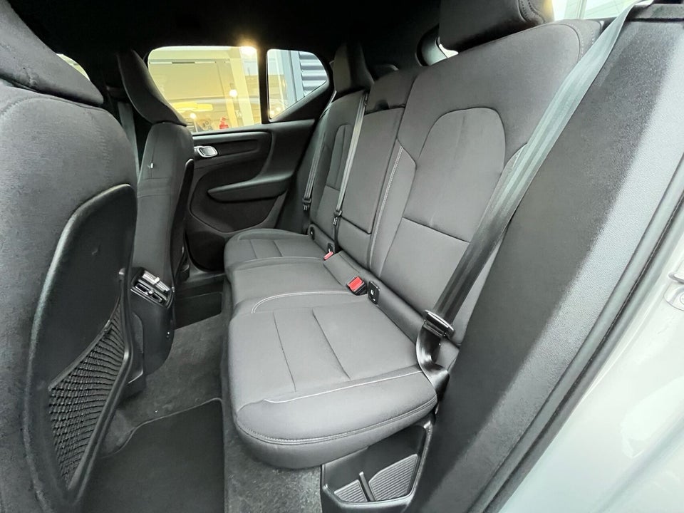 Volvo XC40 ReCharge Extended Range Core 5d