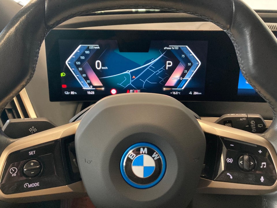 BMW iX xDrive40 Sport 5d