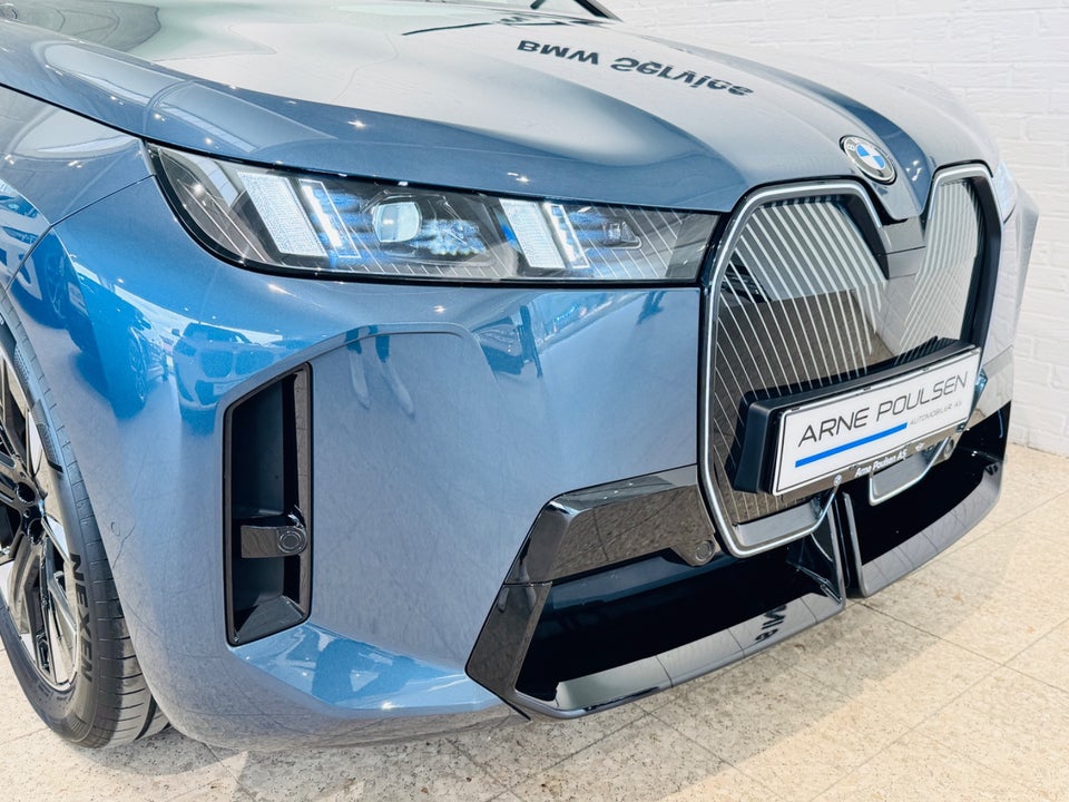 BMW iX xDrive45 M-Sport 5d