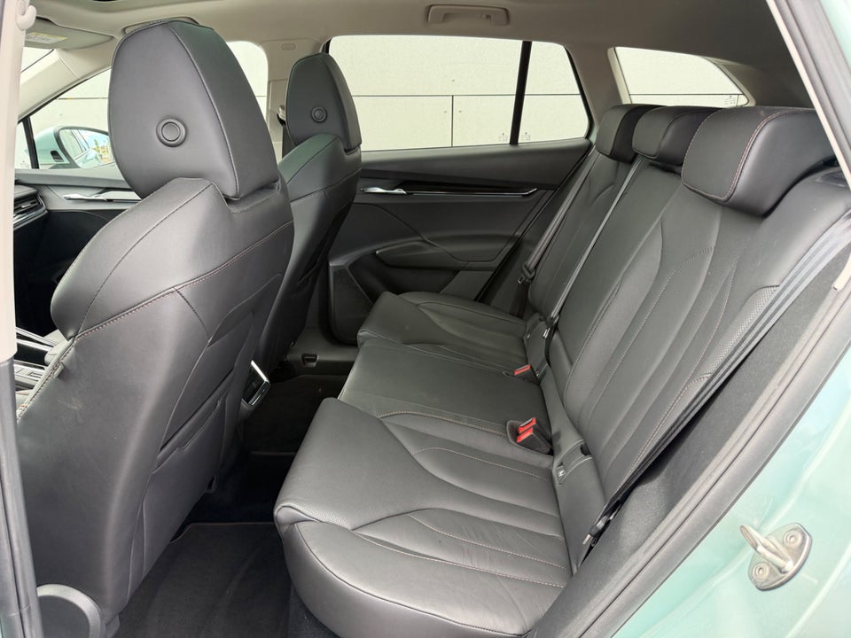 Skoda Enyaq 60 iV ecoSuite 5d