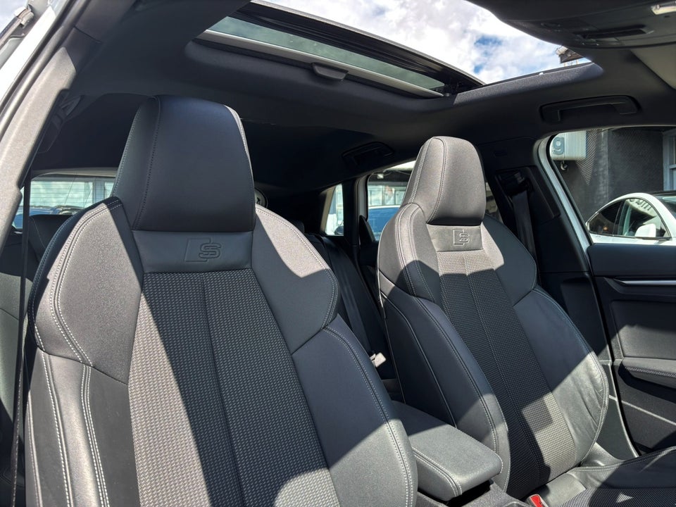 Audi A3 40 TFSi e S-line Sportback S-tr. 5d