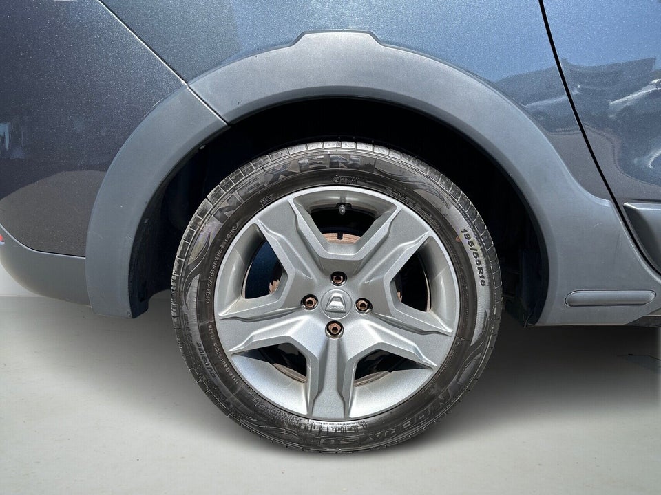 Dacia Lodgy Stepway 1,3 TCe 130 7prs 5d