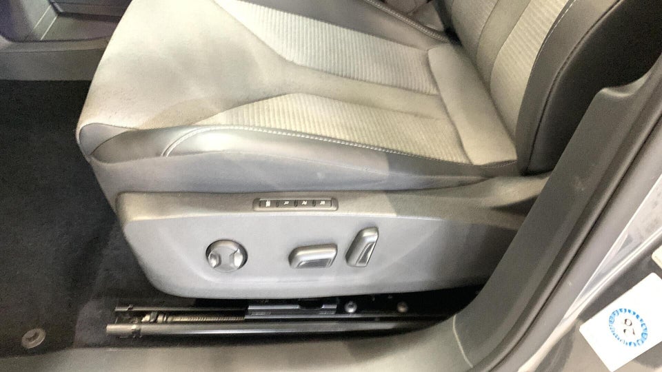Skoda Enyaq 85 iV Premium 5d