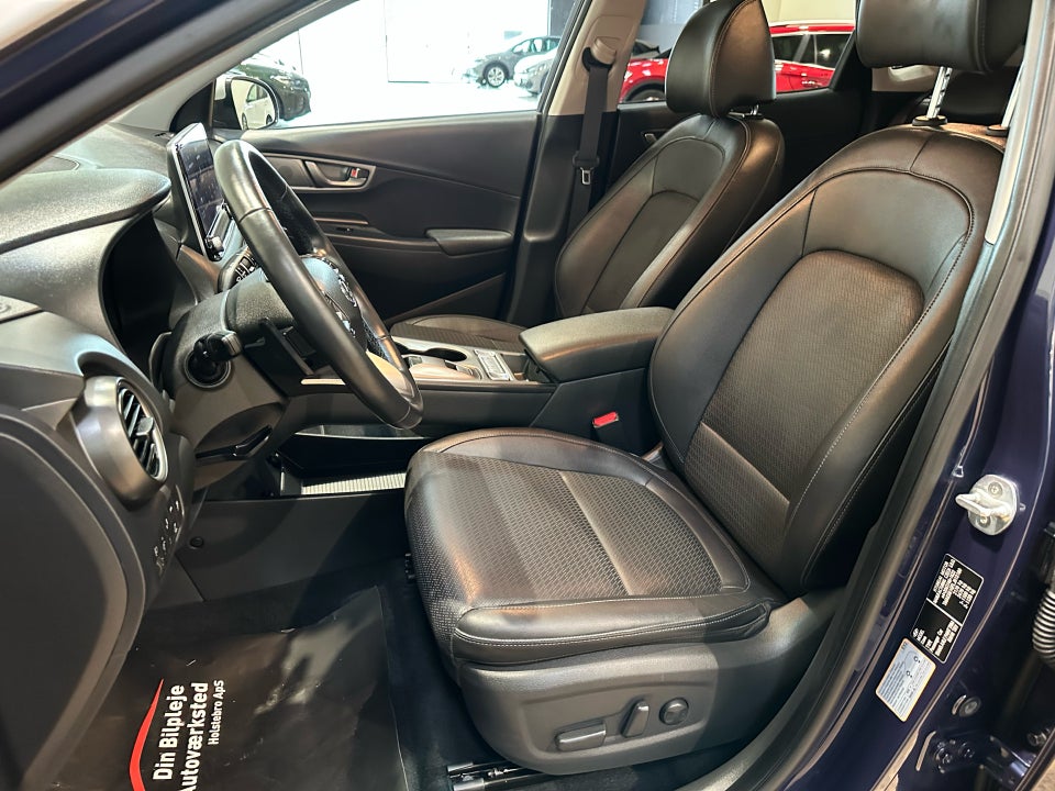 Hyundai Kona 64 EV Premium 5d