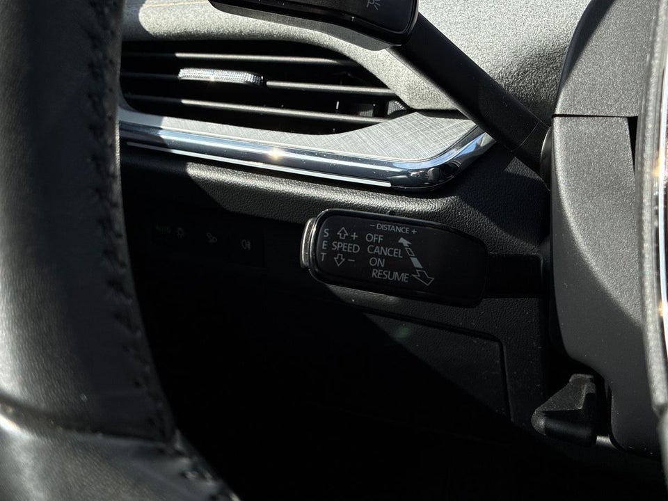 Skoda Enyaq 60 iV Lounge 5d