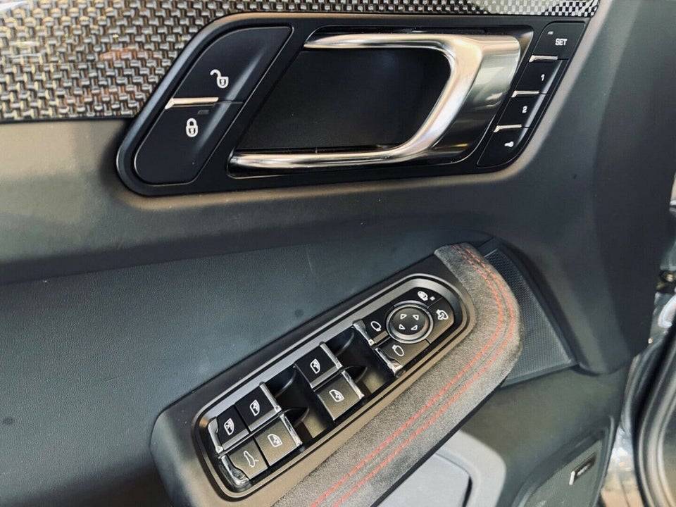 Porsche Macan GTS 3,0 PDK Van 5d