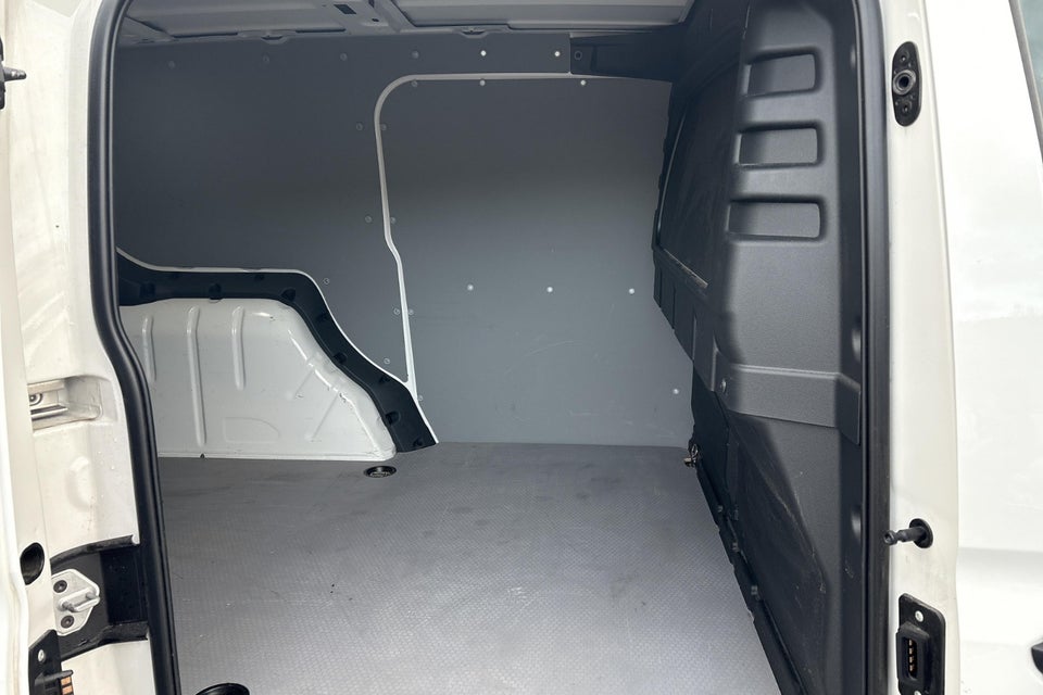 VW Caddy Maxi 2,0 TDi 122 DSG Cargo