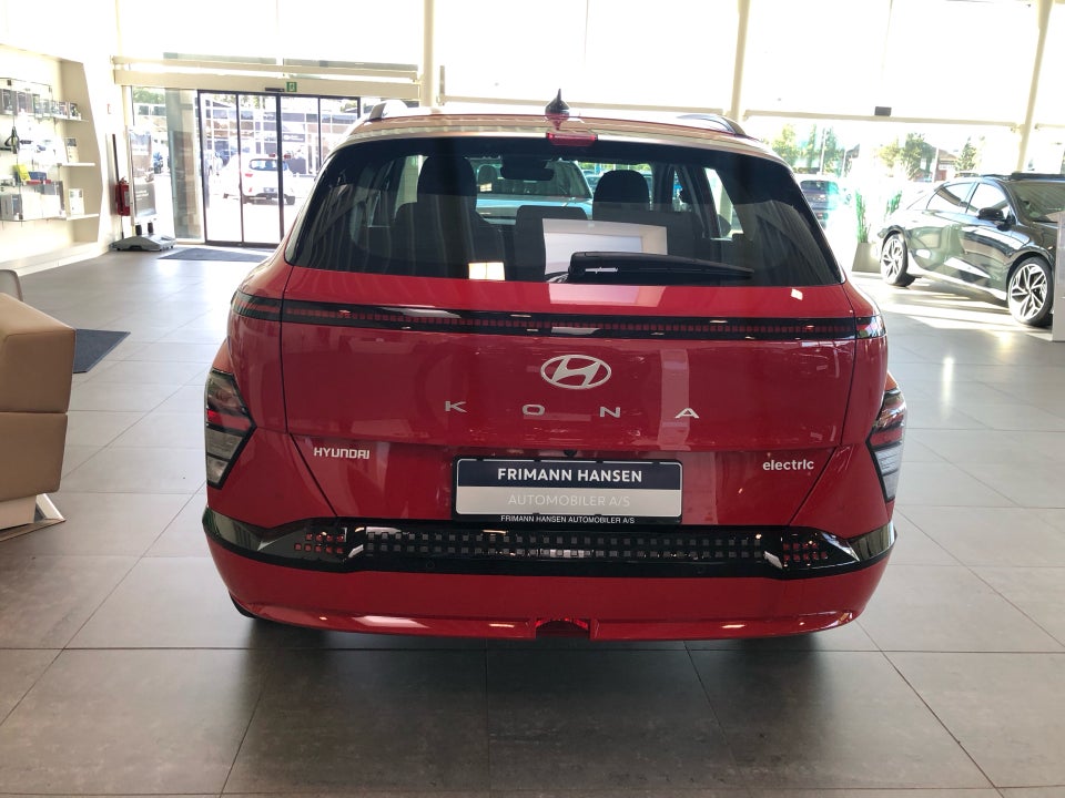 Hyundai Kona 65 EV Essential 5d