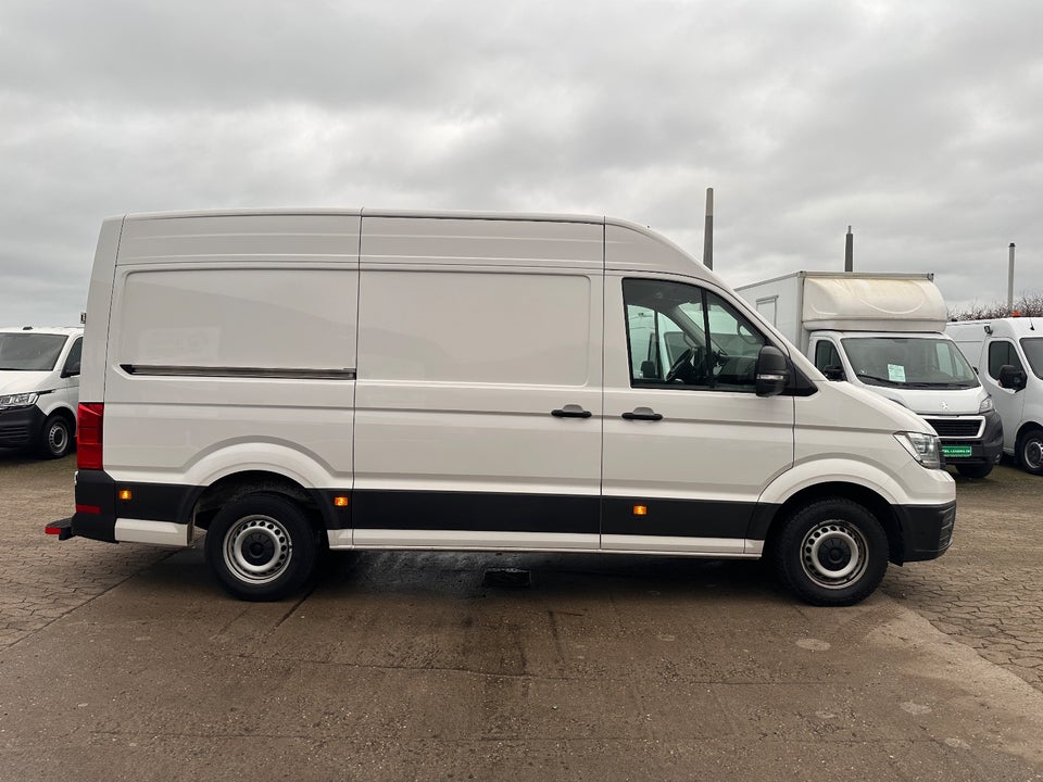 VW Crafter 35 2,0 TDi 177 Kassevogn L3H2 aut.