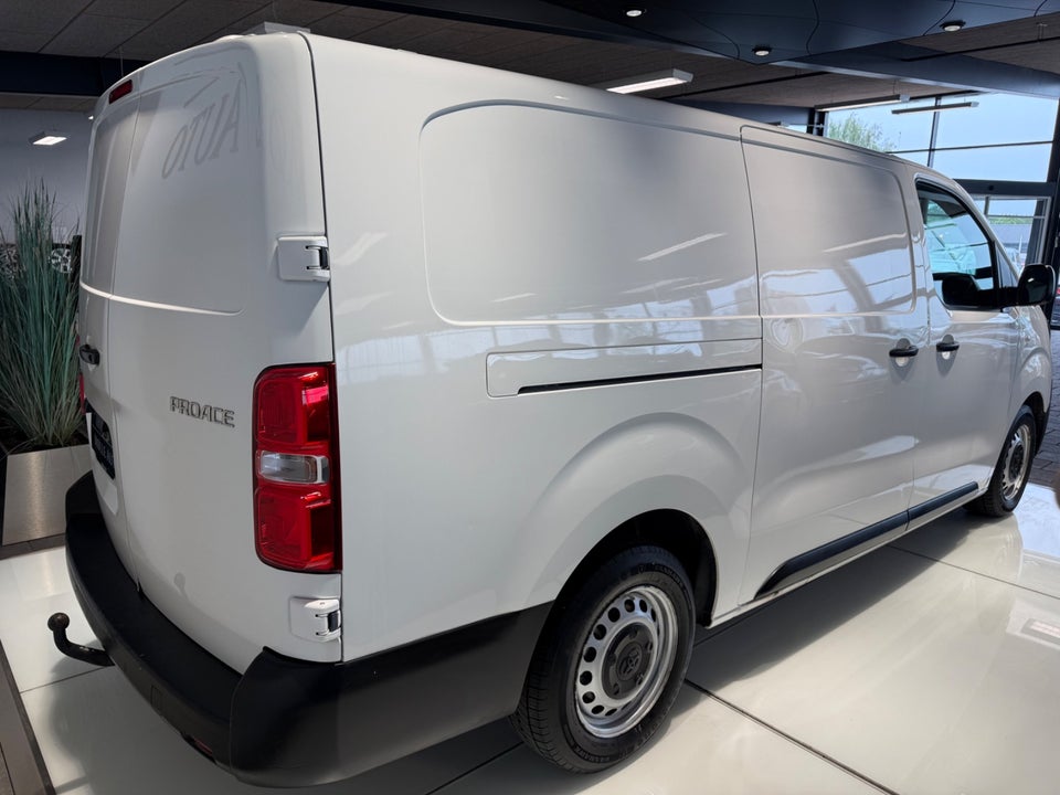 Toyota ProAce 2,0 D 120 Long Comfort 5d