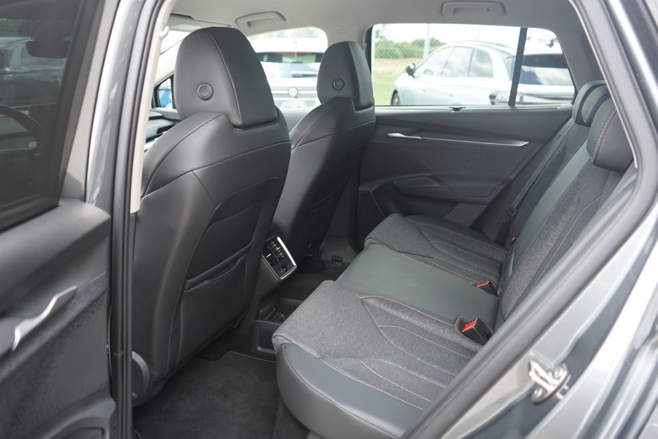Skoda Elroq 85 iV Maxx 5d