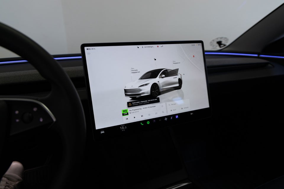 Tesla Model 3 RWD 4d