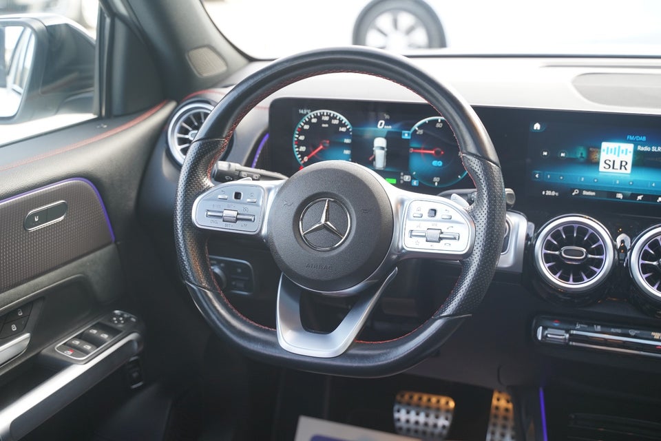 Mercedes EQB300 AMG Line 4Matic 5d