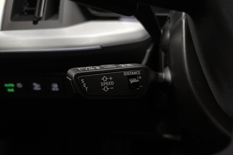 Audi Q4 e-tron performance 5d