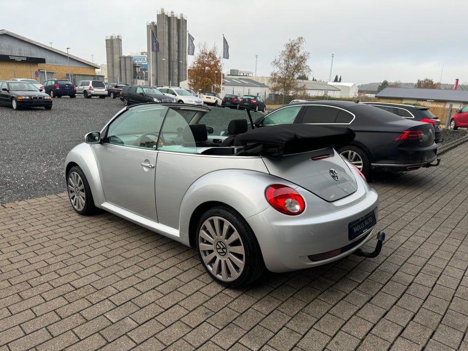 VW New Beetle 1,9 TDi 105 Highline Cabriolet 2d