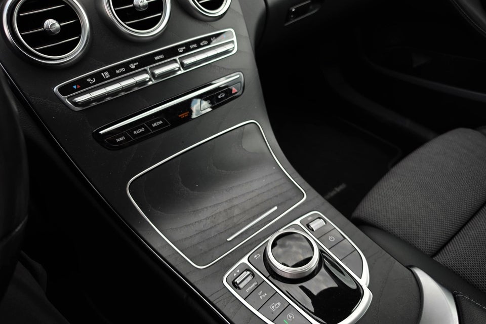 Mercedes C220 d 2,0 Advantage aut. 4d