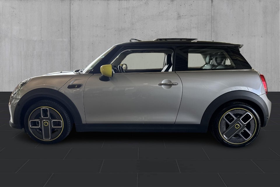 MINI Cooper SE Edition Premium Plus 3d