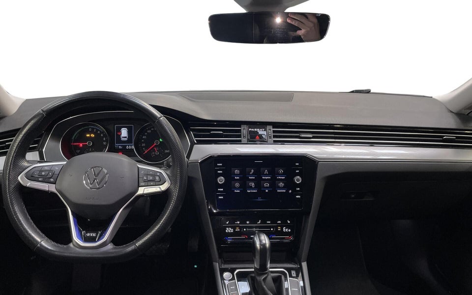 VW Passat 1,4 GTE High Variant DSG 5d