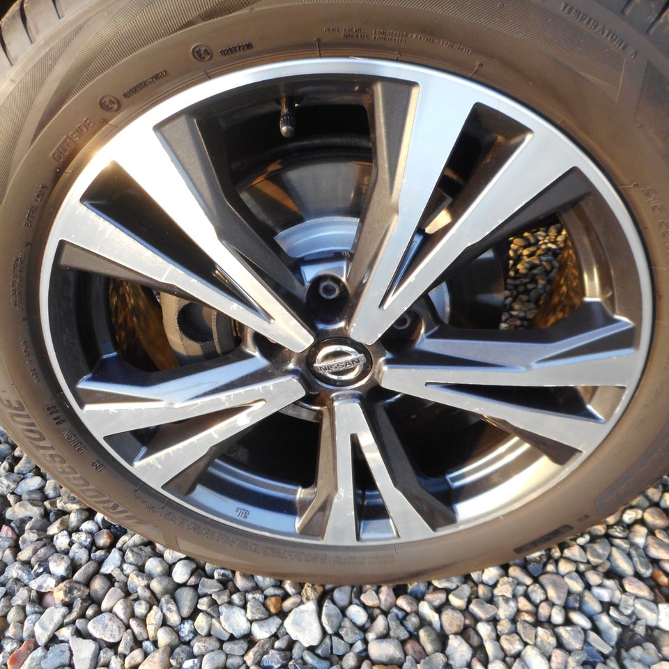 Nissan Qashqai 1,6 dCi 130 Tekna+ X-tr. 5d