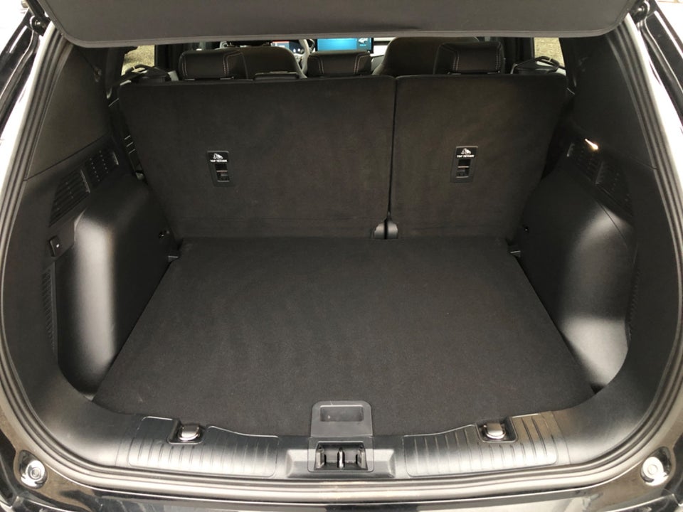 Ford Kuga 2,5 PHEV Titanium CVT 5d