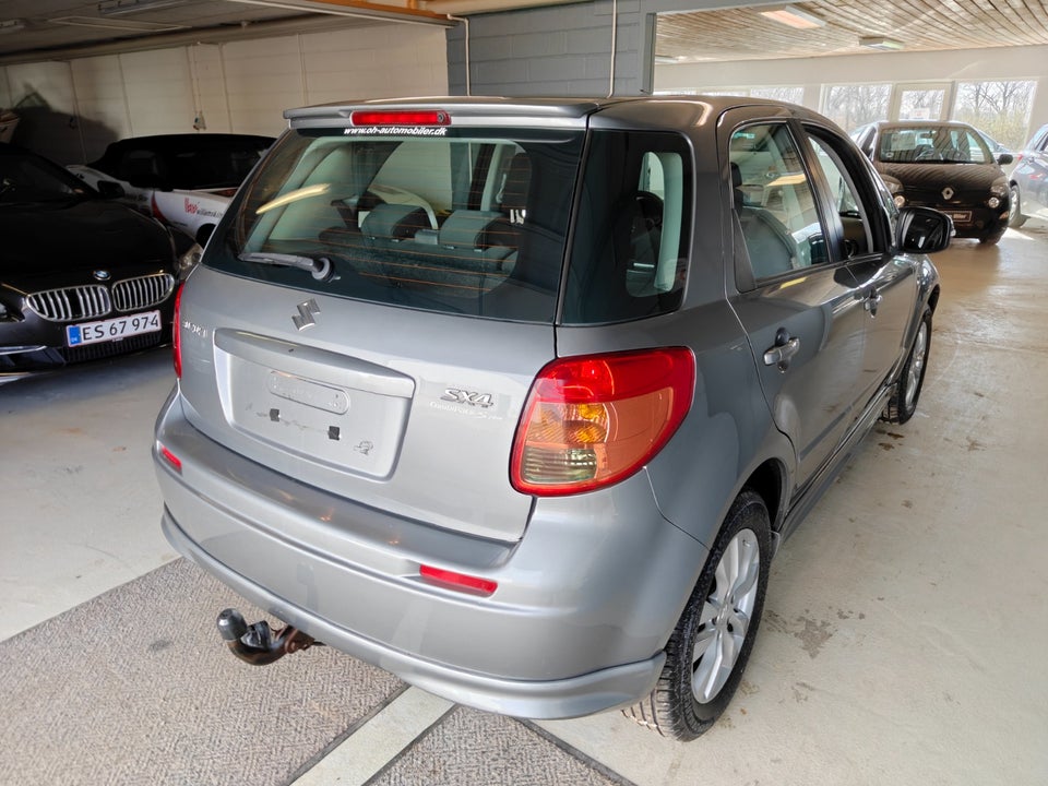 Suzuki SX4 1,6 CombiBack GLX 5d