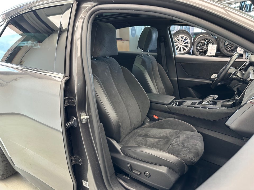 DS DS 7 CrossBack 1,6 E-Tense Prestige EAT8 AWD 5d