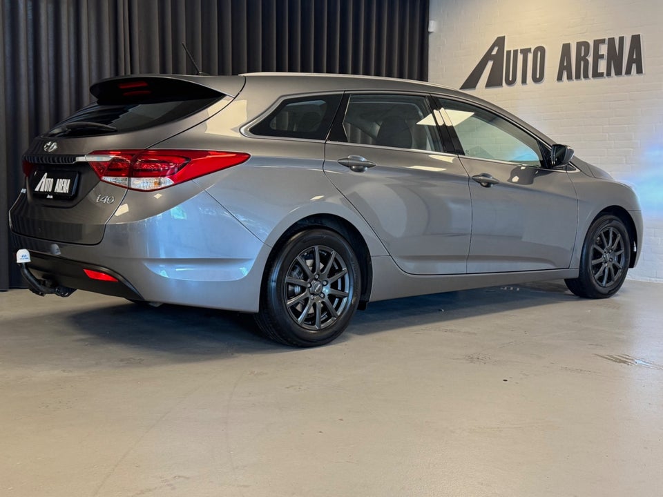 Hyundai i40 1,6 GDi Life CW 5d