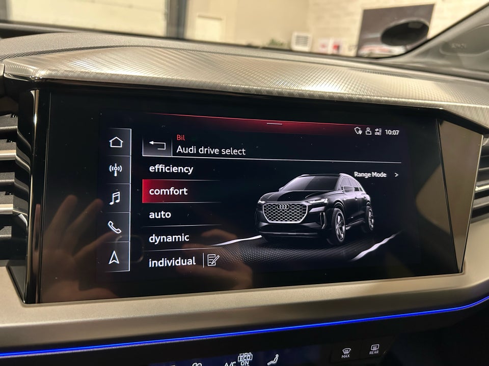 Audi Q4 e-tron 40 Advanced 5d