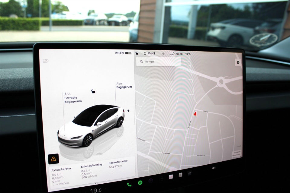 Tesla Model 3 Long Range AWD 4d