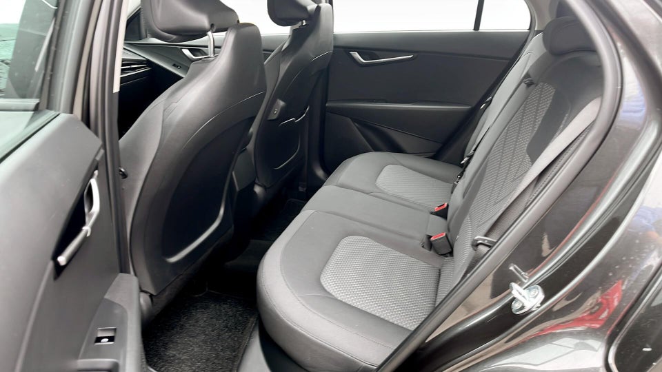 Kia Niro 1,6 PHEV Prestige DCT 5d