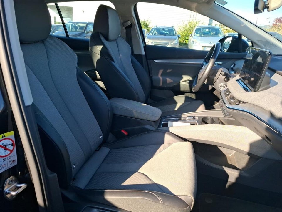 Skoda Enyaq 60 iV Loft 5d