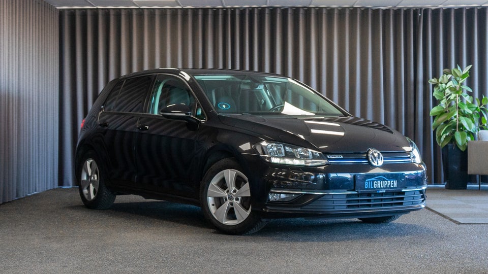 VW Golf VII 1,5 TSi 130 Comfortline DSG 5d