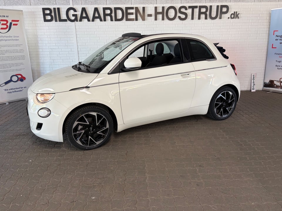 Fiat 500e 42 Icon Cabrio 2d
