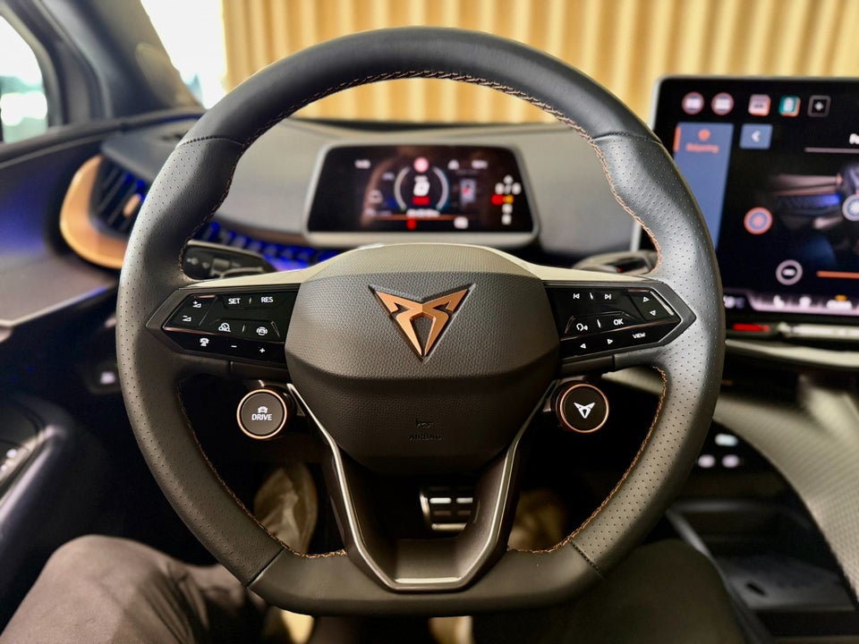 Cupra Tavascan 77 Adrenaline 5d